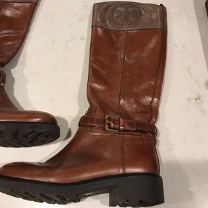 Tory Burch Boots Size 9